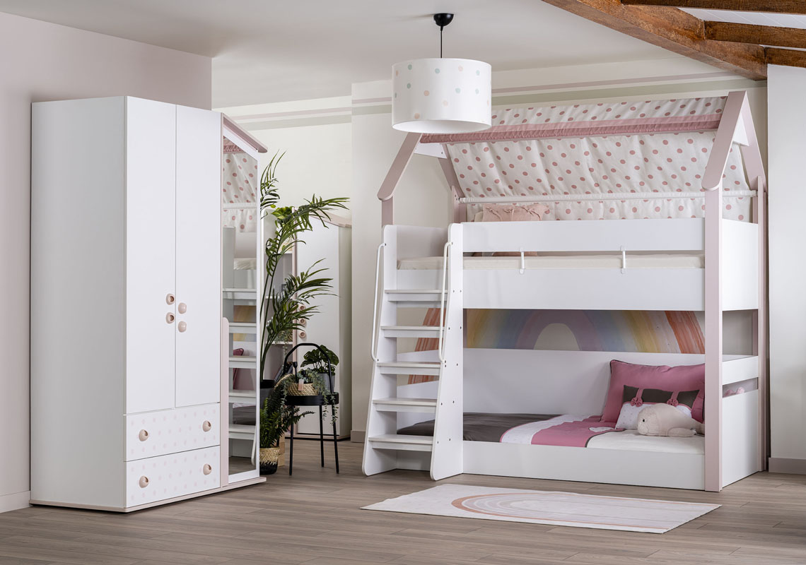 MONTESSORI RANZA
 GENÇ ODASI